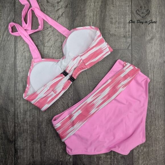 Reachme Cross Front Push Up Halter Bikini Swimsuit - Picture 2 of 2